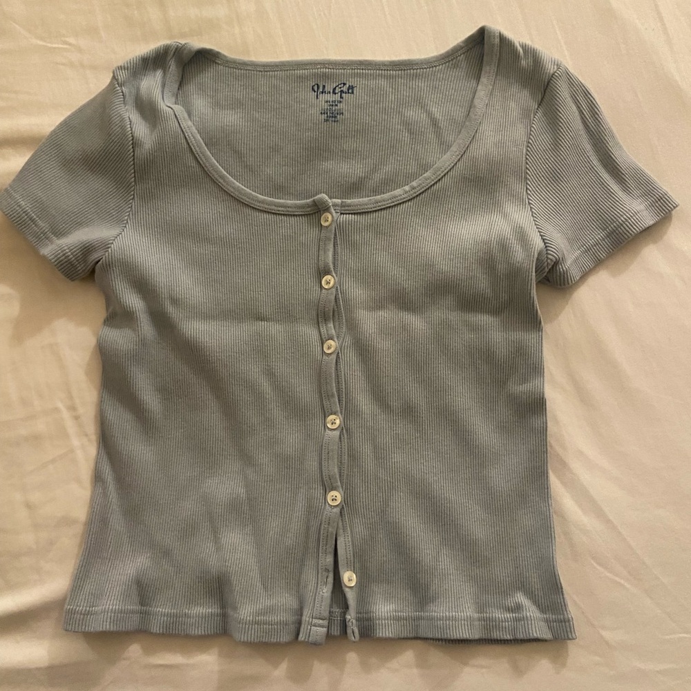 Brandy Melville crop top baby blue